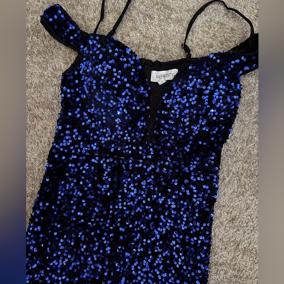 Faeriesty Elegant Off Shoulder Split Mermaid Hem Ombre Sequin Evening Dress sz S - Picture 4 of 11